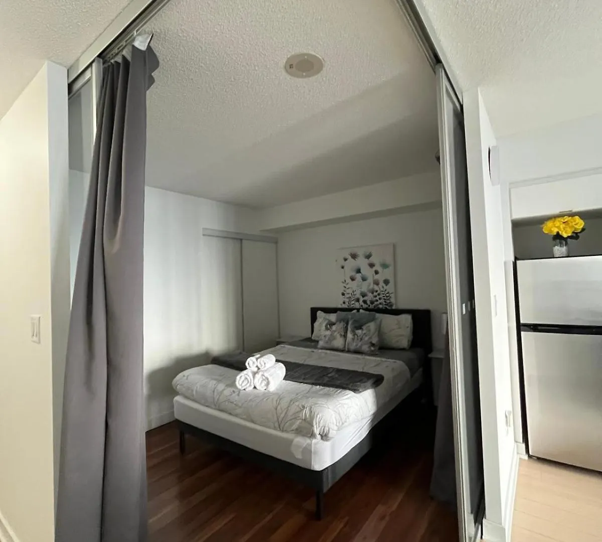 Luxurious Condo With A Lake View Toronto 0*,  Kanada