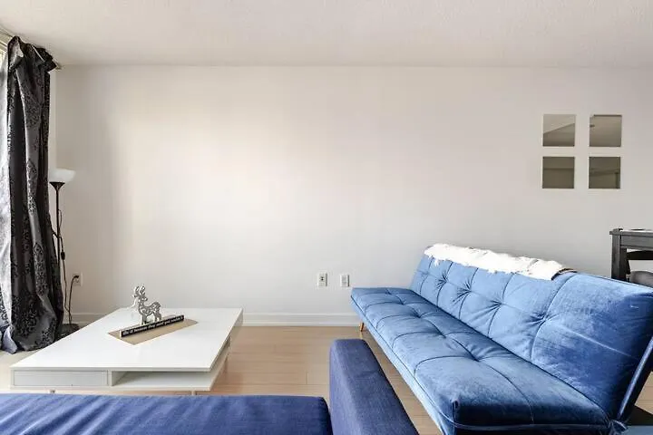 Luxurious Condo With A Lake View Toronto Apartmán